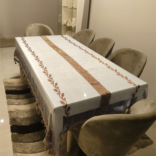 مفرش لون ذهبي